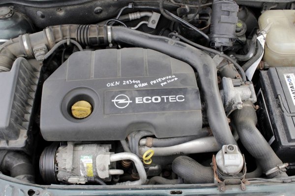 Półoś przód lewa Opel Astra H 2004 1.7CDTI Kombi