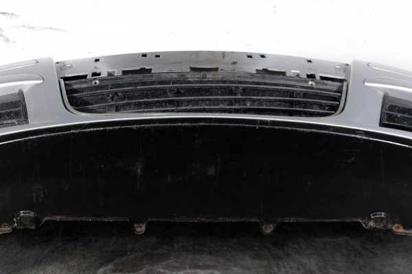 Zderzak przód VW Jetta V 1K 2006 Sedan  (Spryskiwacze)