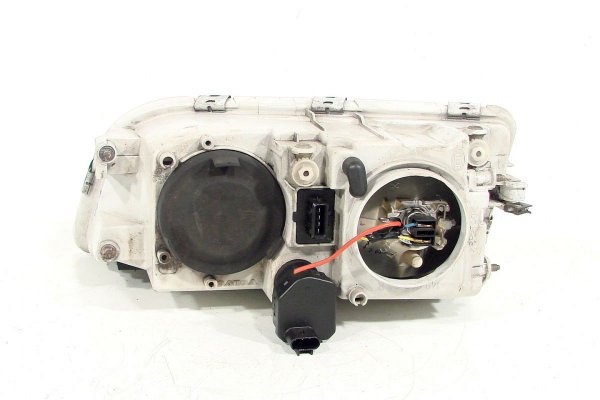 _Reflektor prawy Volvo S40 V40 2000-2004
