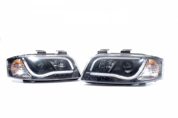 Reflektor lewy + prawy Audi A6 C5 1997-2001 