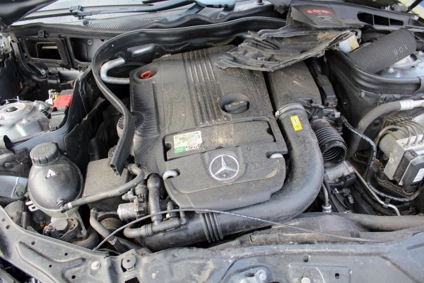 Ława sanki wózek zawieszenia tył Mercedes E-klasa W212 2011 1.8i 271860 Kombi 