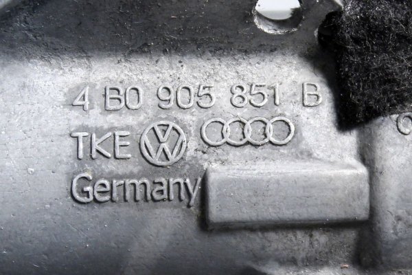Stacyjka Audi A8 D2 1994-2002 3.3TDI