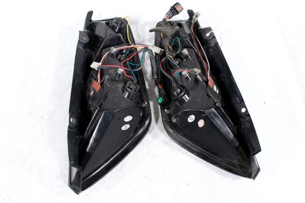Lampa tył lewa prawa komplet Fiat Grande Punto 2009 5D