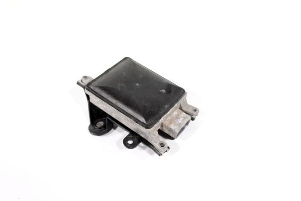 Asystent radar zmiany pasa VW Touareg 7P 2012