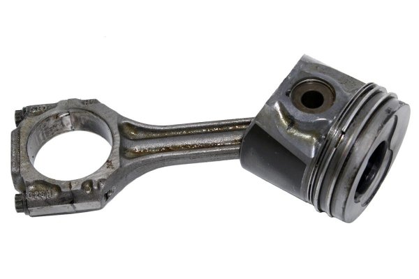 Tłok korbowód VW Polo 6N 1996-1999 1.9SDI AGD 1/2