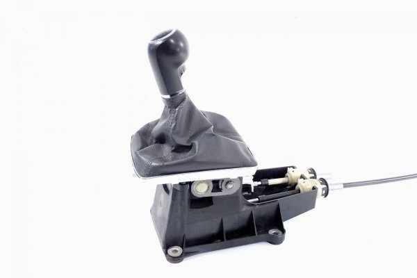 _Lewarek dźwignia zmiany biegów Opel Astra H 2010 1.3CTDI