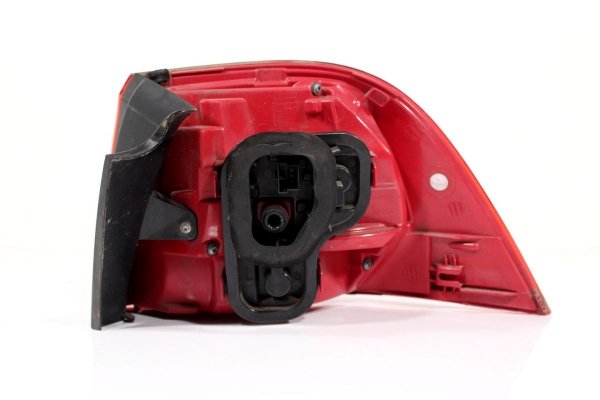 _Lampa tył lewa LED VW Touareg 7P 2012
