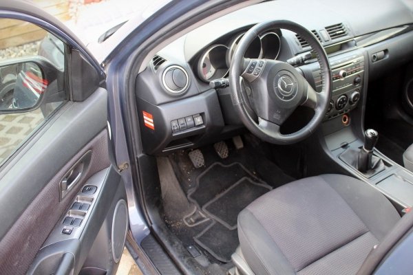 _Drzwi Przód Lewe Mazda 3 BK 2007 1.6i Hatchback 5-drzwi (gołe drzwi bez osprzętu)
