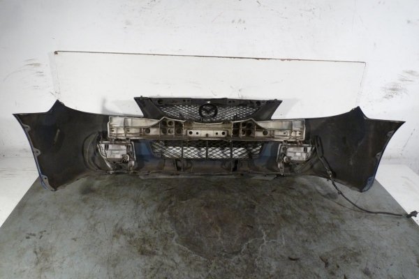 Zderzak przód Mazda 323F BJ 2000 Hatchback 5-drzwi (Kod lakieru: 20P)