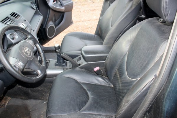Zbiorniczek spryskiwaczy Toyota Rav4 III XA30 2006 Suv 5-drzwi 