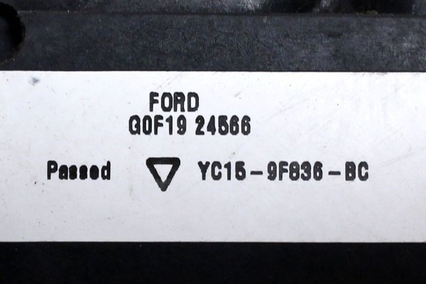 Pedał potencjometr gazu Ford Transit MK6 2000-2006 2.4DI