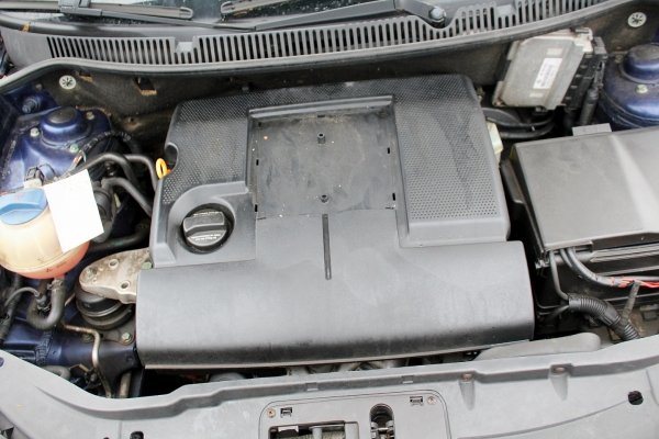 VW Polo 9N 2003 1.2i AZQ Hatchback 3-drzwi [B]
