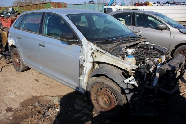 Szyba trójkątna drzwi tył prawa Skoda Rapid 2016 1.6TDI CXMA Spaceback