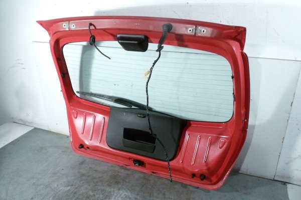 Klapa bagażnika tył Dacia Sandero 2009 Hatchback 5-Drzwi (Kod lakieru: OV21D)
