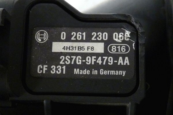 Kolektor ssący Ford Mondeo MK3 2004 1.8SCI 
