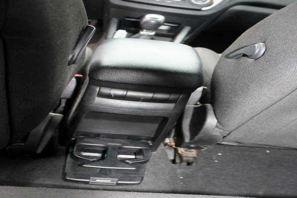 Maska Kia Ceed I Lift ED 2011 1.4i G4FA Kombi  