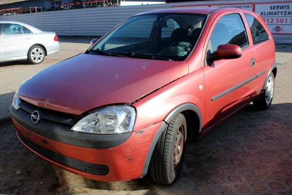 Opel Corsa C 2000 1.2i Z12XE Hatchback 3-drzwi