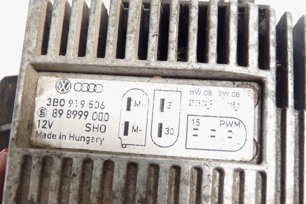 Moduł wentylatora VW Transporter T5 2004 2.5TDI AXD Bus