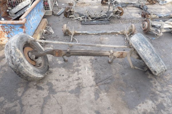 Belka oś przód przednia skrętna przyczepa przyczepka Ford Transit 1988 