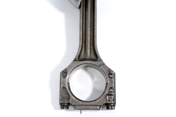 Tłok korbowód VW Caddy 9K 1995-2003 1.9SDI AYQ 1/2