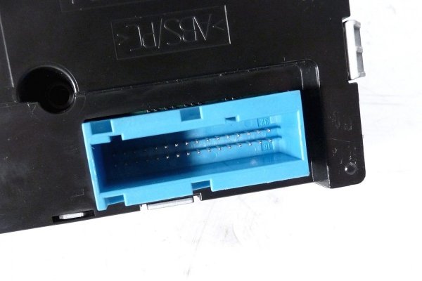 _Panel sterowania klimatyzacji Opel Vectra C 2002-2005 