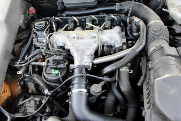 Peugeot 607 2001 2.2D DW12TED4 Sedan [A]