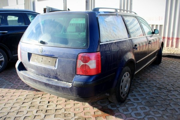 VW Passat B5 Lift 2002 1.6i ALZ Kombi [B]