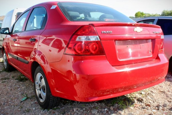 Zderzak tył Chevrolet Aveo T250 2010 Sedan