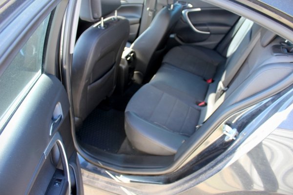 Zbiorniczek spryskiwaczy Opel Insignia A 2010 2.0CDTI Liftback 
