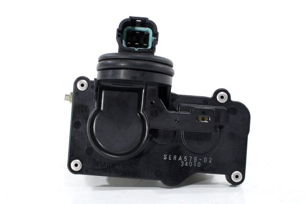 _Przepustnica Nissan Micra K12 2003-2010 1.4  1.2 16V