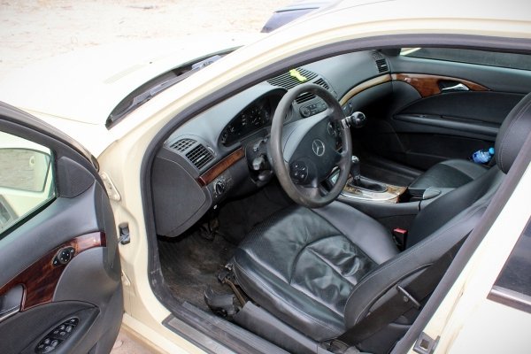 Półoś tył prawa Mercedes E-klasa W211 2002 Sedan 
