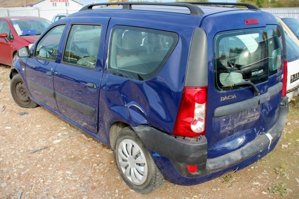Zderzak przód Dacia Logan I MCV 2008 (2006-2009) Kombi (OV61A)