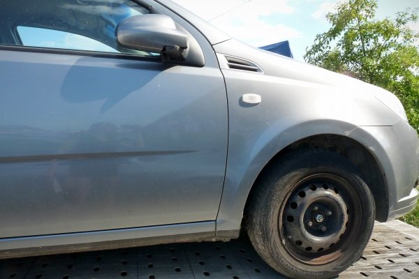 Fotel lewy kierowcy Chevrolet Aveo T250 2009 Hatchback 5-drzwi