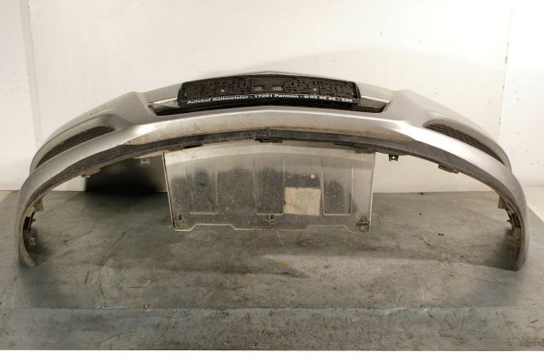 _Zderzak przód Opel Astra H 2007 Kombi