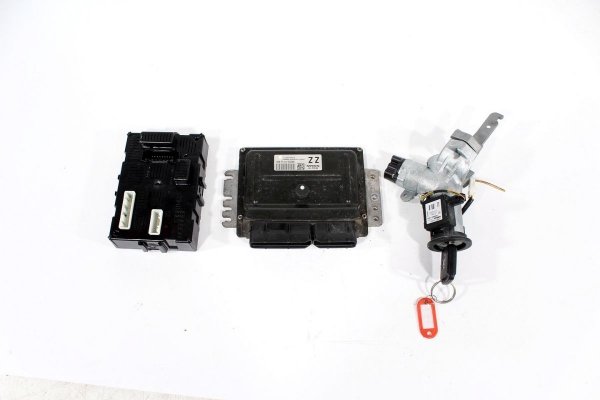 _Komputer silnika stacyjka immo Nissan Micra K12 2003-2010 1.2 16V
