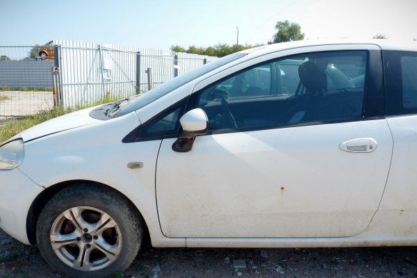 Fiat Grande Punto 2006 1.3JTD Hatchback 3-drzwi [B]