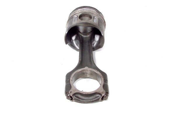 Tłok korbowód Mercedes E-klasa W210 1995-2002 3.2CDI