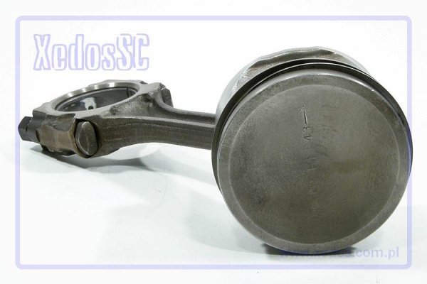 Tłok korbowód Nissan Primera P11 1996-2002 1.6i 16V