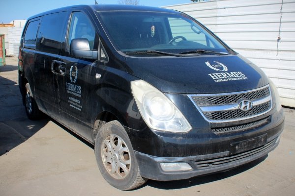 Zwrotnica przód lewa Hyundai H1 2009 2.5CRDI