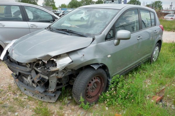Zamek drzwi tył prawy Nissan Tiida C11 2008 Hatchback 5-drzwi