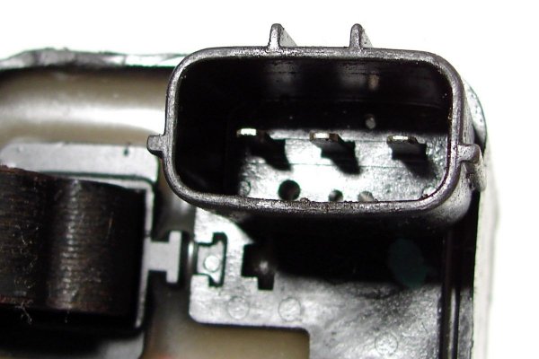 Cewka zapłonowa Mitsubishi Carisma 1995-2004 1.6i 1.8i 16V