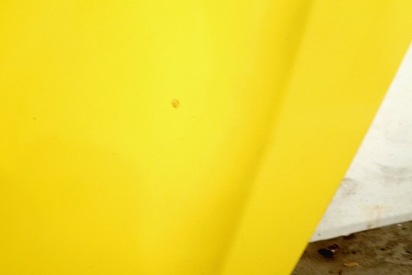 Maska Peugeot 1007 2006 Minivan 3-drzwi (kod lakieru: KBD)