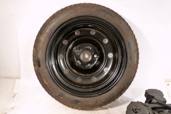 Koło dojazdowe lewarek Kia Soul I AM 2009 Crossover 5-drzwi 