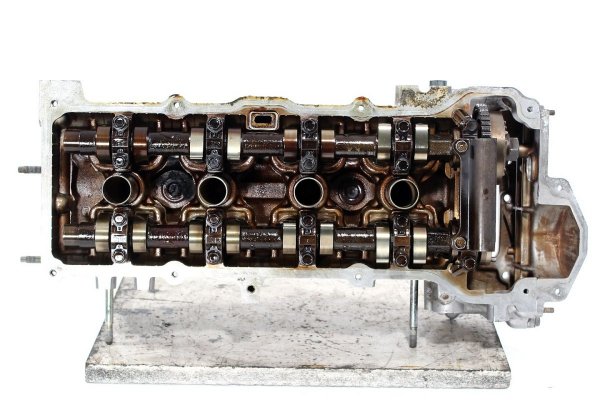 _Głowica Nissan Primera P11 Almera n16 Tino  1.8i 16V QG18