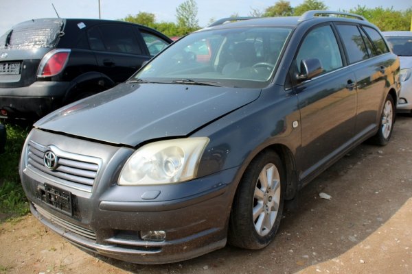 Toyota Avensis T25 2005 2.2D-CAT 2AD-FHV Kombi [A]