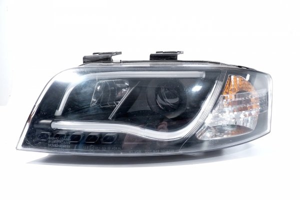 Reflektor lewy + prawy Audi A6 C5 1997-2001 