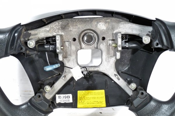 Kierownica Kia Carens III FG UN 2006