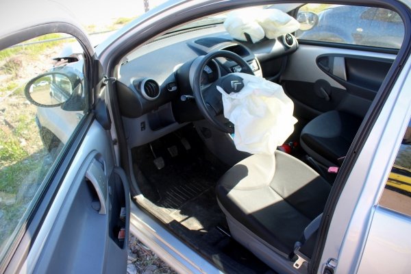Citreon C1 2005 1.0i CFA Hatchback 3-drzwi [B]