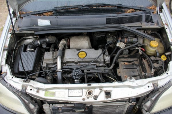 Opel Zafira A 2000 2.0DTI Z20DTL Minivan [B/C]