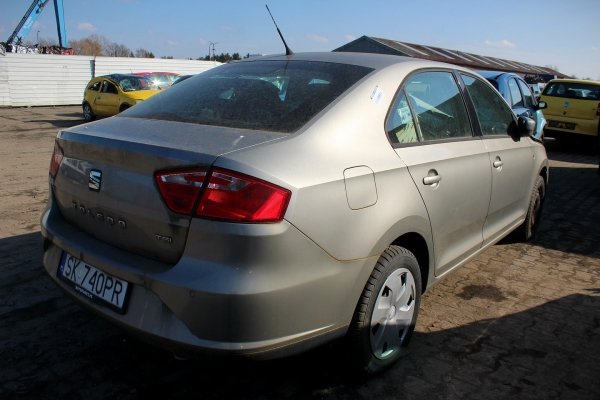 Szyba drzwi tył prawa Seat Toledo IV 2015 Sedan 